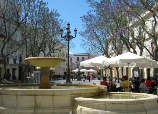 Bonito Apartamento Junto Al Gran Teatro Falla Cadix Extérieur photo